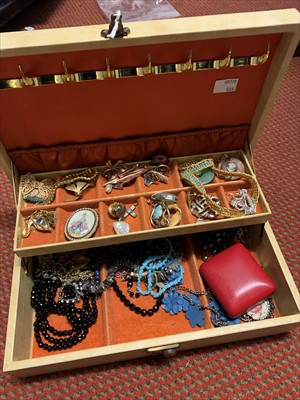 Lot 2618 - A box of costume jewellery.