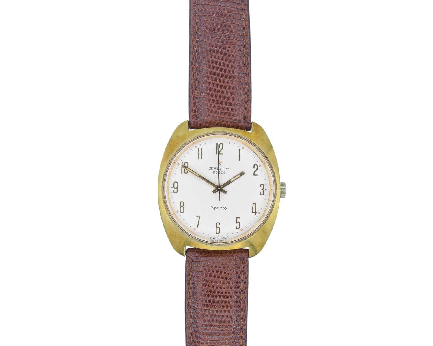 Lot 1056 - ZENITH - A Sporto 28800 gentleman's gold-plated manual wind wristwatch.