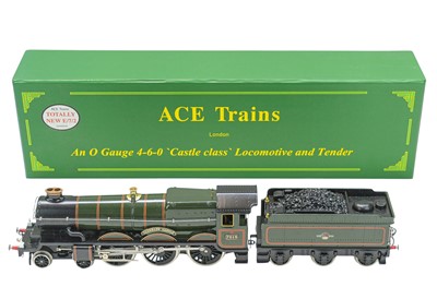 Lot 365 - Ace Trains 'O' Gauge Castle Class BR(W) 4-6-0 Locomotive, Double Chimney, No. 7014 Caerhays Castle.