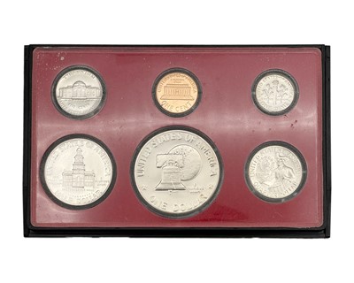Lot 162 - A USA 1776-1976 proof coin set.