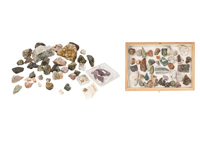 Lot 136 - A collection of rock and mineral specimens.
