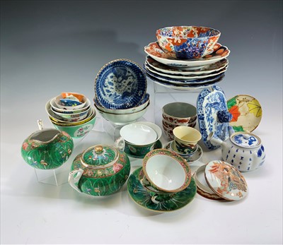 Lot 720 - Miscellaneous Chinese and Japanese porcelain....