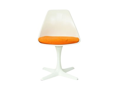 Lot 703 - An Arkana tulip table and six chairs.