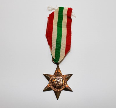 Lot 204 - Medals: World War 2 Medal group of 5 medals...