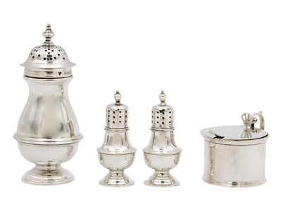 Lot 96 - A selection of silver items.