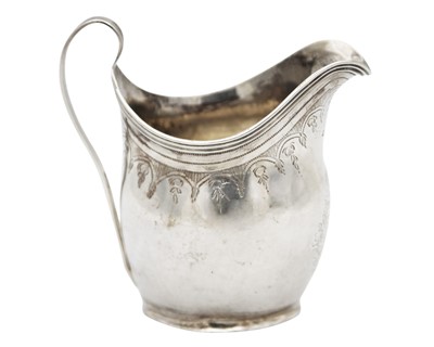 Lot 148 - A George III silver cream jug by William Parker.