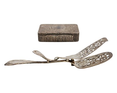 Lot 215 - A silver-plated pair of asparagus servers by Mappin & Webb.