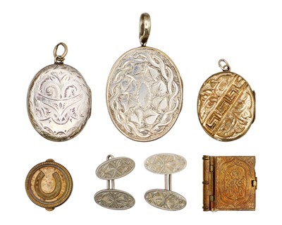 Lot 87 - A selection of Victorian locket pendants.