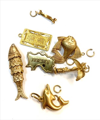 Lot 2512 - A Chinese high purity gold charm 2.2gm and...