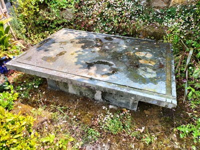 Lot 672 - Outside