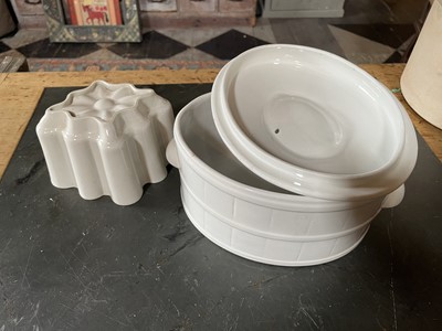 Lot 78 - A White ironstone oval butter dish and cover.