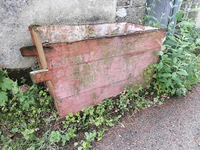 Lot 697 - Outside
