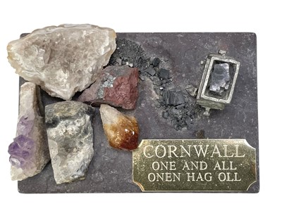 Lot 88 - A collection of approximately 25 mixed rock/mineral specimens.