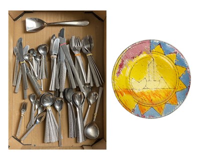 Lot 722 - A pair of Alessi 'Inox' servers.