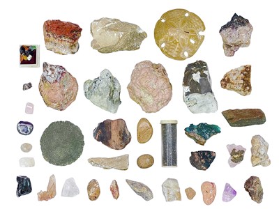 Lot 187 - A collection of approximately 30 mixed rock/mineral specimens.