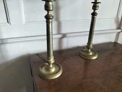 Lot 246 - Lighting