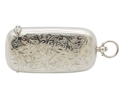 Lot 203 - A rare Edwardian silver vesta combined sovereign case by Henry Williamson.