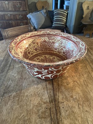 Lot A Hispano Moresque bowl