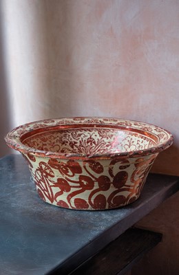 Lot 195 - A Hispano Moresque bowl