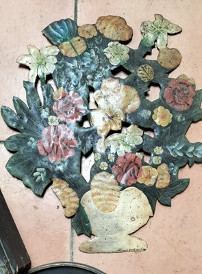 Lot 575 - Painted metal flower display