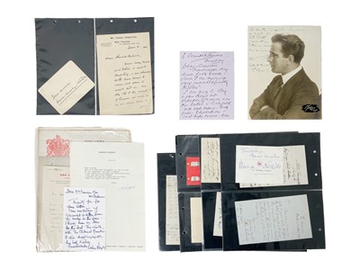 Lot 33 - A large collection on ALS and MLS, signatures etc