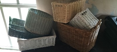 Lot 611 - whicker baskets