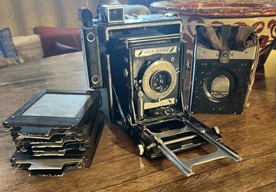 Lot 413 - Press Camera