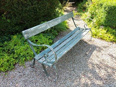 Lot 659 - Garden bench