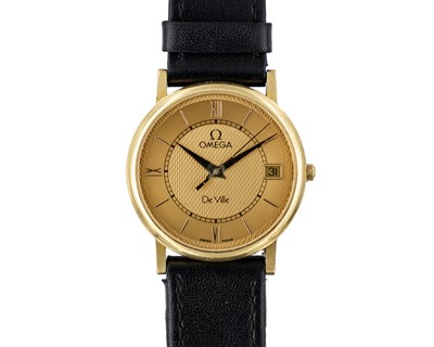 Lot 222 - OMEGA - A De Ville 18ct gentleman's quartz dress wristwatch, ref. 196 2432.