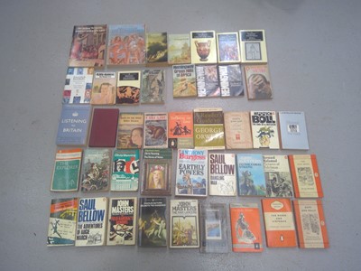 Lot 170 - Vintage Penguin and other Paperbacks.