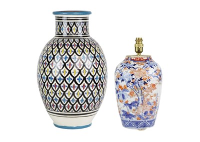 Lot 629 - A Japanese Imari vase.