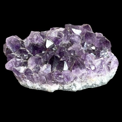 Lot 27 - A nice piece of Amethyst geode, 2.7kg in weight.