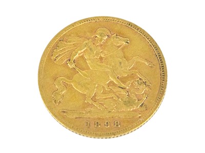 Lot 47 - 1898 Veiled Head Half Sovereign.
