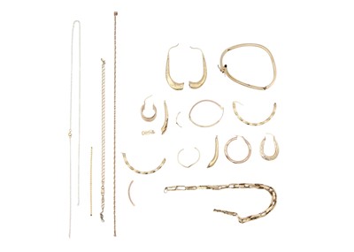 Lot 126 - A selection of broken gold jewellery pieces.