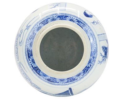 Lot 501 - A Chinese blue and white porcelain jar and cover.