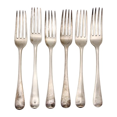 Lot 227 - A George III silver harlequin set of six Hanover pattern table forks.