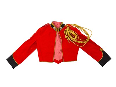 Lot 84 - A 20th century child's size military bandsman's uniform.