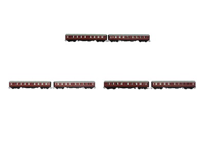 Lot 421 - 'OO Gauge' Coaches x6.
