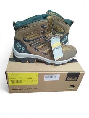 Lot A Pair of Woman's Jack Wolfskin Texapore Walking Boots