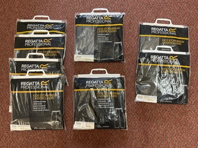 Lot 254 - Eight Kids Regatta Stormbreak Overtrousers