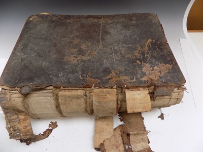 Lot 1211 - GENEVA BIBLE "La Bible qui est Toute la...