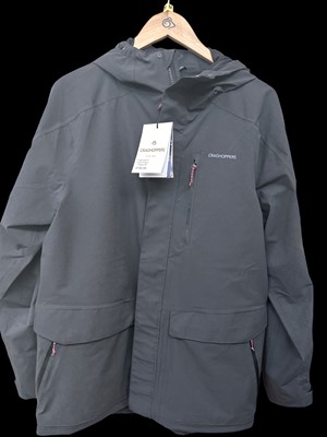 Lot 171 - A Craghoppers Lorton men's jacket.
