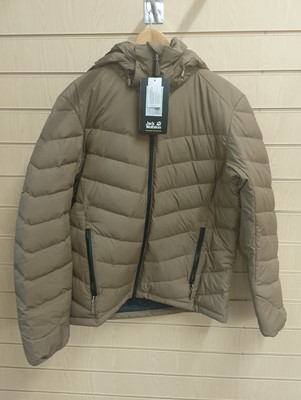 Lot 227 - One Jack Wolfskin Men's Fairmont Down Jacket