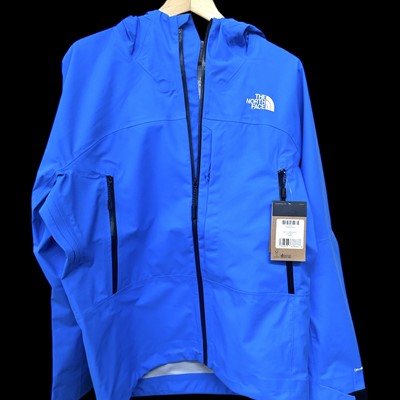 Lot 151 - A men's Stolemberg 3L jacket.