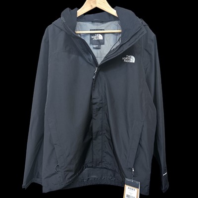 Lot 150 - A men's North Face Sangro jacket.
