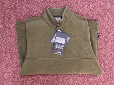 Lot Three Jack Wolfskin Arco Fleeces