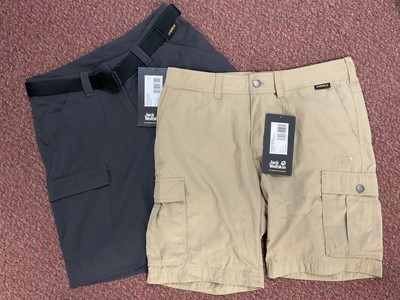 Lot 200 - Five Pairs of Jack Wolfskin Men’s Shorts