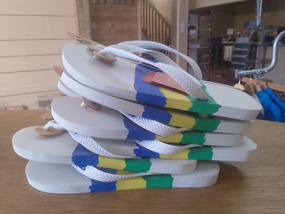 Lot 135 - Six Pairs of Havaianas