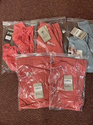 Lot 262 - Five Jack Wolfskin Ladies T-shirts