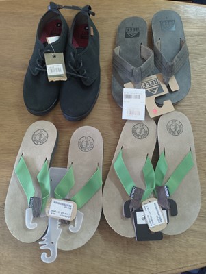 Lot 134A - Reef Trainers and Flip-Flops, and Djibouti Flip Flops